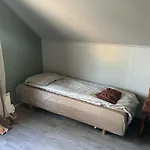 Kodikas Rantatalo Oravin Kanavan Varrella