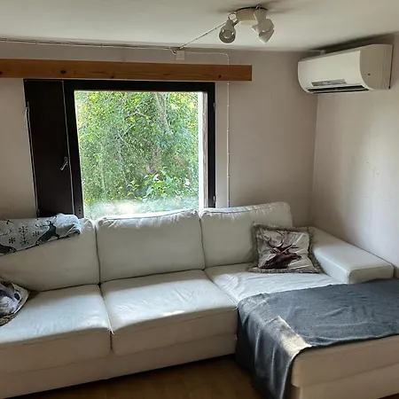 Kodikas Rantatalo Oravin Kanavan Varrella * Savonlinna