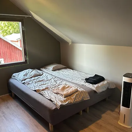 Kodikas Rantatalo Oravin Kanavan Varrella * Savonlinna